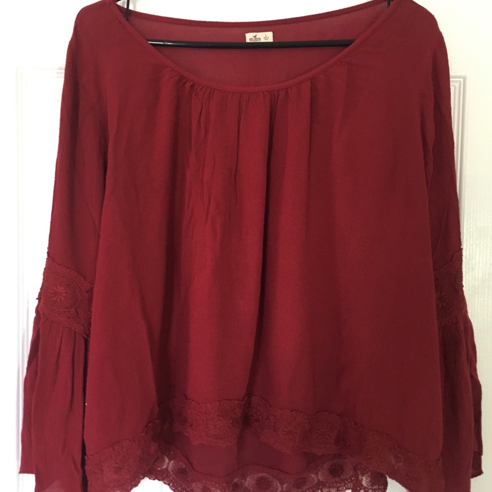 Hollister long sleeve with flowy arm sleeves
